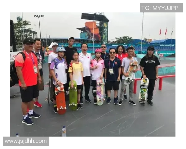 南京滑板队状态对比分析及未来发展趋势探讨 南京滑板队状态对比分析及未来发展趋势探讨