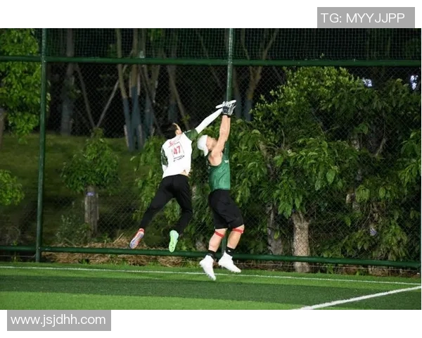 重庆飞盘队比赛经验的变革与热议背后的故事与启示