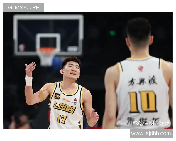 赛后分析：北京篮球队与深圳篮球队的战术对决与启示