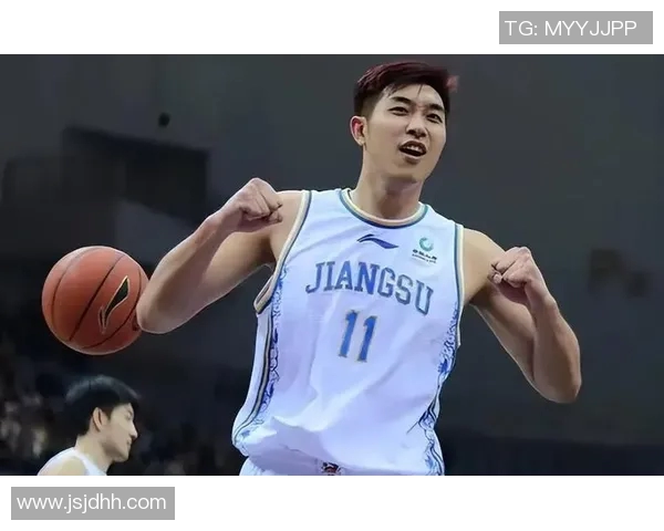 吴冠希在篮球赛场上的崛起与挑战探索他的职业生涯与未来发展方向