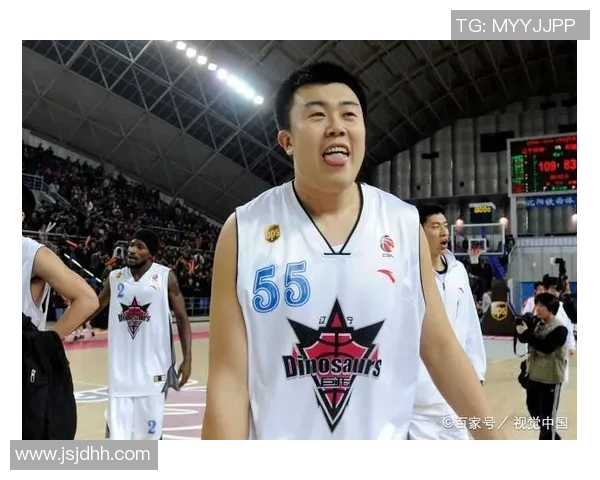 吴前的篮球之路：从青涩少年到CBA明星的奋斗历程与荣耀时刻