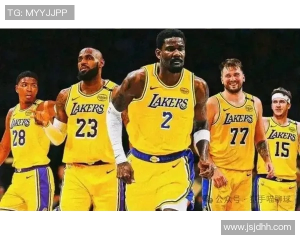 湖人快船球迷激情对决谁能在洛杉矶的篮球之夜中笑到最后