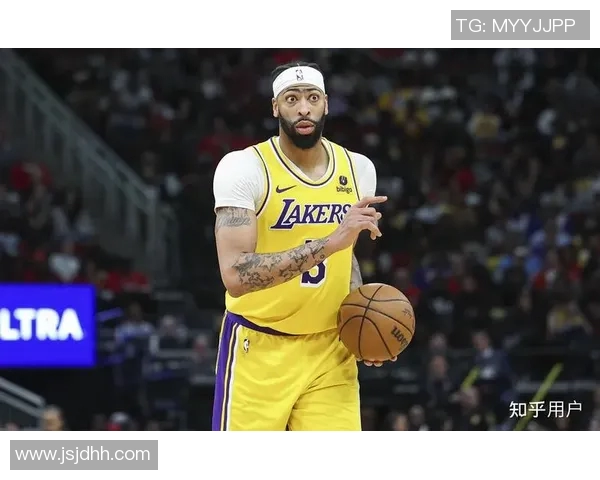 雄鹿与湖人对决前瞻及比分预测分析，谁将赢得这场激烈比赛