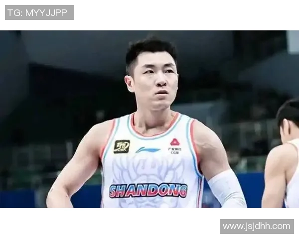 高诗岩：从篮球新星到职业生涯的璀璨之路探索与成长的故事