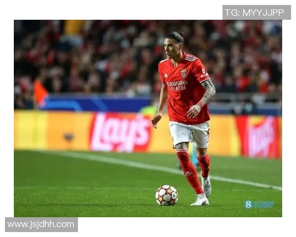 努涅斯在赛季初期的表现分析与未来发展潜力探讨